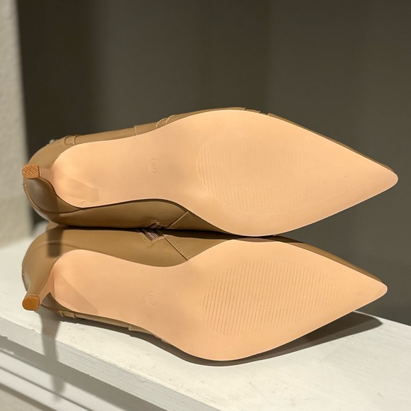 Coutgo Womens Sz 10 Khaki High Heel Ankle Boots Worn Two Times - Picture 8 of 10